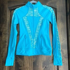 Girls ivivva lululemon jacket. Size 14 good condition